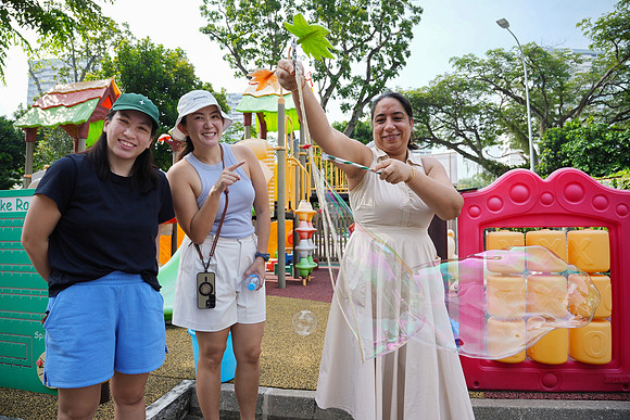 261001APRK-GSP-Children's day-staff, volunteers-R1_02851