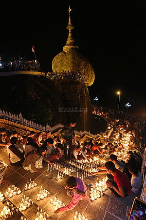 Kyaikhtiyo Full Moon Festival
