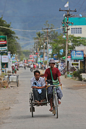 Inle Lake Nyaungshwe town trishaw