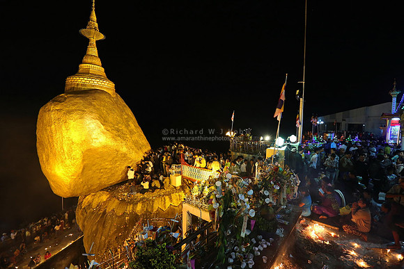 Kyaikhtiyo Full Moon Festival